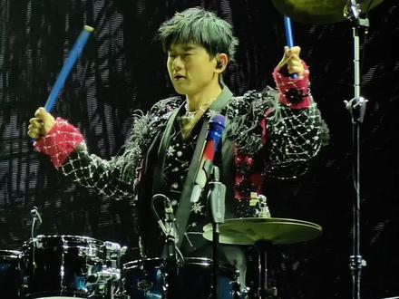 张杰澳门🇲🇴逆战炸裂开场!!帅爆了~#张杰 #张杰澳门演唱会 #逆战 #逆战开场 #张杰live