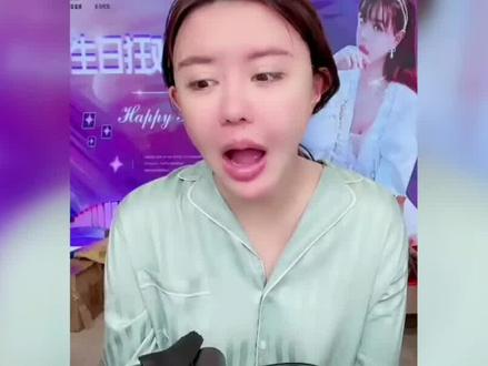 韩安冉爆兜儿骂她女儿长得丑,反驳称咱俩女儿一样,你这是骂自己 #韩安冉 #兜儿