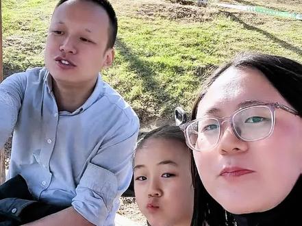 天气越来越热,太原家门口不用花钱就能体验到的沙滩玩水的快乐。不算完美的攻略分享。太原周围的宝子们放心冲起来。
#玩水攻略 #山西太原 #太原周末亲子好去处 #草坪汾河桥 #宝妈分享