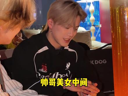 【必抢】2个闺蜜一起体验Homebar,快,人均60多#homebar#西湖 #酒吧 #桃岸homebar#比会吃更惠吃(周一到周四可用,限女生)