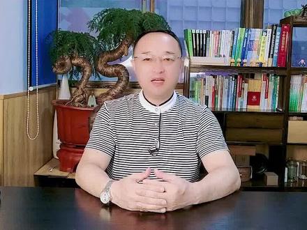 知道“斜杠青年”么,为什么现在人人都要当“斜杠青年” #斜杠青年 #第二职业 #财富自由