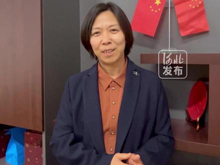 河北13岁小将于子迪破亚洲纪录夺冠,老师寄语:发扬冠军精神,母校愿意做坚实的后盾。(河北发布)