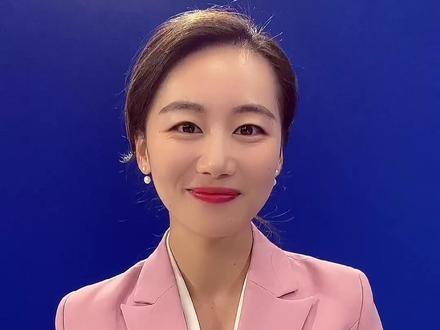 人在异地,心系家乡#主持人 樾月最新视频!我爱我的家乡,我为家乡代言 :“爱易县、强作风、比贡献、争一流”活动你点赞了嘛?@主持人樾月