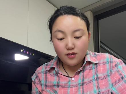 红豆粽子里面的红豆煮不熟是什么原因?煮了81个粽子用了四个小时,粽子包的不好也煮不烂,16岁儿子给妈妈买了虾!买毛蛋#红豆粽子 #远嫁在河南 #粽子新包法 #粽子怎么煮好吃又软又糯