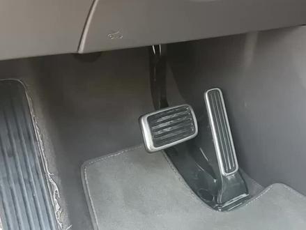 蔚来汽车ET7的OBD接口位置#指导员淘车 #买车那点事儿 #淘车