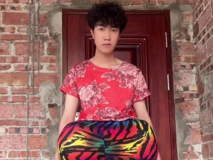 又来整豆包了#ai #豆包 #穿搭评价 #精神状态belike #捆猪大肠