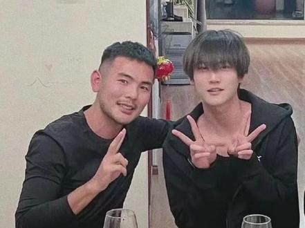 没人比哥哥更爱弟弟#周柯宇 #杨志刚 #家庭 #郭靖宇 #亲情