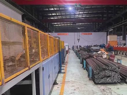 您知道S45C与45钢有什么区别吗?从标准来看,S45C是日本JIS标准,45钢是国标标准,二者从成分角度看并无太大区别,但从冶炼方式来看,45钢的纯净度比S45C略逊一筹,从使用寿命来看,S45C比45钢略胜一筹,那么亲爱的客户,您根据您的产品,您会使
#液压杆调质棒用哪种材料呢,欢迎评论区留言。 #柱塞用调质棒 @苏州灵动金属