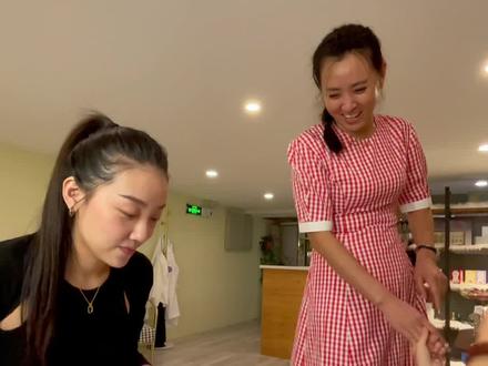 第一次带uu排闭口 她喊疼 我心疼
