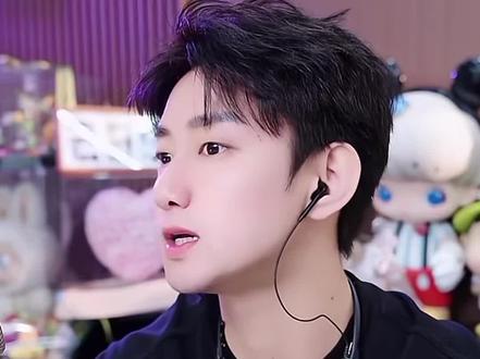 宝哥战地记者😎#阿哲生日会 #旭旭宝宝 #直播回放