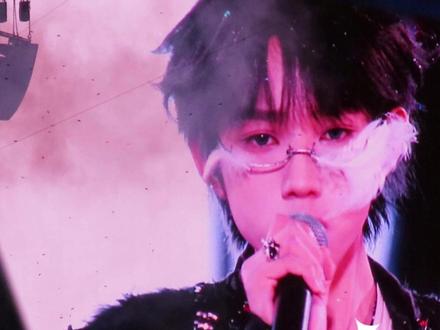 三代四代跨代舞台《野心家》#张极 #张函瑞 #王橹杰 #张子墨 #童禹坤 邓佳鑫