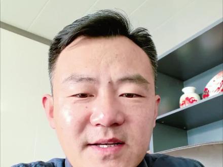 现代名图敲缸,发动机抖动怎么解决?
#日常vlog #现代名图#发动机抖动 #敲缸异响 #汽车知识