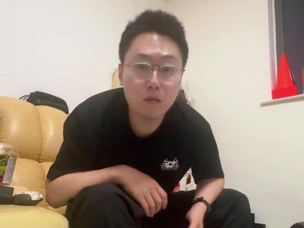 "忘记MPV"蔚来ES9正式上市 "忘记MPV"蔚来ES9正式上市 39万BaaS开走5.3米巨无霸#蔚来 #蔚来ES9 #蔚来ES9上市发布会