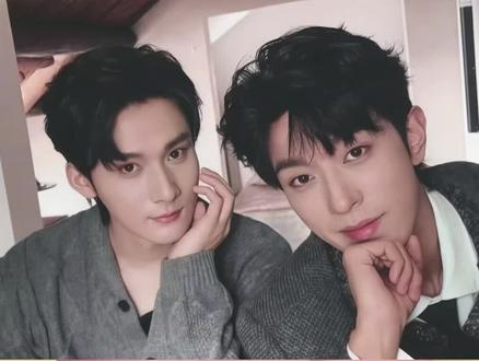 而且这两个人格是天选官配来着…事已至此祝#奖励cp 99
#江衡 #李沛恩