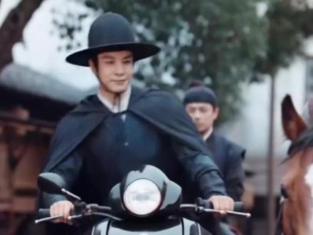 家业怎么直播比剧里还甜 #杨紫 #韩东君 #杨紫家业蕴藏中式家风智慧 #家业 #摸娱长公主@满分嗑学家