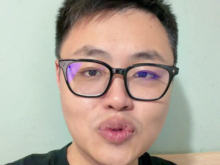 为什么你买衣服总踩雷?因为你跳过了最关键的一步! 让AI先看脸再推荐,效果差距也太大了吧#醒图 #AI穿搭 #AI造型 #AI造型室