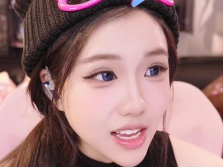 今天南瓜哥哥换了身衣服 思琪差点没认出来#林思琪 #林思琪二创