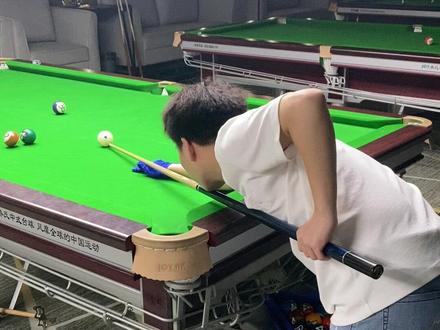 来个左手视频教学,让我学习学习,#全民杆法秀 #台球🎱
