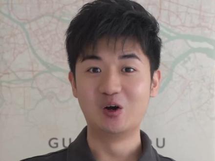 “最暖糖厂”后续来了!停榨当天直播卖糖4小时近12万元 帮蔗农解决滞销难题的化州耀明糖厂,近日正式停榨啦✨停榨当天直播卖糖, 4小时卖出近12万。过去一个多月,工厂免费提供四万多份餐食、发放百万补贴,温暖了无数人,也收获了大家的真心支持。#耀明糖厂 #直播带货 #正能量传递 #化州糖厂 #流量密码