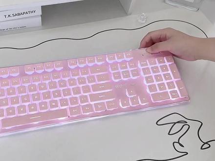 公主粉系列直呼好看好用键盘#游戏外设 #适合女生的键盘推荐 #键盘 #键盘打字 #机械键盘