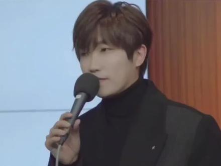 徐良和歌迷粉丝的双向奔赴真的具象化了#徐良 #徐良深圳演唱会 #双向奔赴 #徐良官宣演唱会加场