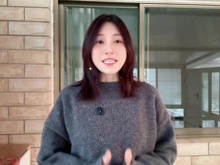 意大利签证类型和申请条件
意大利签证主要分3类,申请条件也各不一样,办理的时候需要对应好。第一,短期申根签,最常用,180天内最多停留90天,含旅游和商务签,旅游签适合出游,商务签需意大利原件邀请函,上海领区服务费200元、使馆费753元。第二,过境签,24小时内不出机场可免办,出机场必办。第三,长期签证,停留超90天需办,需意大利移民局批文。申请条件记牢:外交护照免签,180天内最多待90天,其他护照需正常办签;申根保险保额≥3万欧元,覆盖行程全程及返程前后各1天;流水余额够覆盖行程,医疗研修类需≥3万;护照有效期超返程后3个月,6个月内白底2寸近照合规;送签最少预留7个工作日,需采集指纹(59个月内有申根指纹可免采)。自己预约办理嫌麻烦,可以找代办,通过支付宝或微信搜索跑政通,进入小程序,选择签证,搜索意大利,并根据个人需求选择旅游或者商务。提交订单后客服会迅速与其联系,对接所需材料。跑政通能为你代做申根材料,预约录指纹,全程通过支付宝平台,安全可靠,你只需要轻松跑一趟就可以搞定。
意大利签证 签证类型 申请条件 意大利旅游 出国签证
