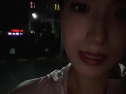 乐乐的主人 也许你也能刷到这条视频 不知道当初在定做这个猫咪走失姓名牌的时候 有想到有一天不是猫猫走丢 而是你亲手扔掉的嘛?#流浪猫 #不丢弃不放弃