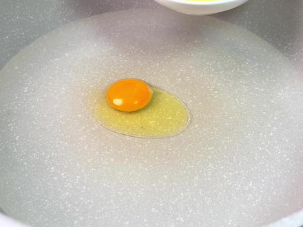 原来水煮荷包蛋这么简单,零失败,无散花,无白沫,方法大家参考 #荷包蛋 #美食打卡