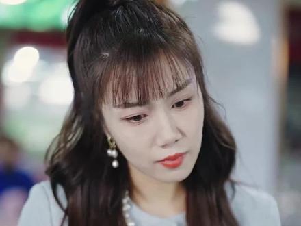 菜市场冲突:大小姐秦美琪与杨朵的激烈纷争