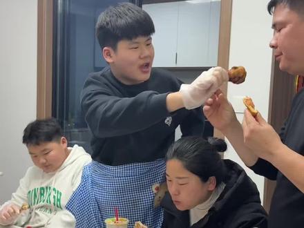 万万没想到 娘家侄来走亲戚 爸妈不在家 儿子在家也能招待的很丰盛#日常vlog #记录真实生活 #美食