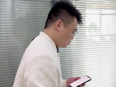 揭秘open claw链接飞书全流程,小龙虾到底有多强大
#郑州AI #openclaw #小龙虾安装 #飞书 #AI