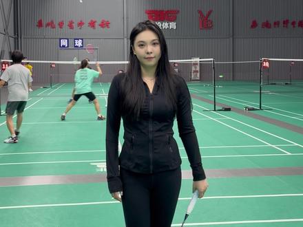 羽毛球的场地及规则
#羽毛球🏸 #羽毛球规则 #羽毛球发球#羽毛球场地 #呼叫我的球搭子