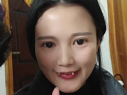 黄金,白银,跌的刹不住车了,今晚黄金会跌破1000么,有色金属也是直接跌停,这个时候我们还怎么做。#黄金大跌 #白银大跌 #有色金属大跌 #这可怎么办 #讨论话题