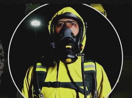 与毒魔惊险过招的防化兵 怎么穿?!