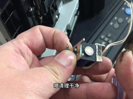 惠普M1136第二张卡纸,清理继电器离合,更换388硒鼓,更换搓纸轮 #复印机维修 #打印机维修 #打印机 #打印机推荐 #惠普打印机 #打印机小李哥 #搓纸轮 #继电器 #硒鼓 #惠普
