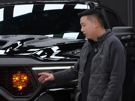 道奇霸王龙外观升级!这以后可能就是绝版车型了,再也没有6.2机械增压大心脏的霸王龙喽!#霸王龙 #霸王龙trx #越野车 #大玩具车