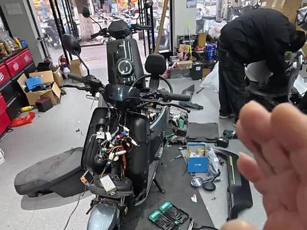 小牛电动怎么解除P档,解除P档方法,p档维修#小牛电动 #小牛解除p档方法#p档解除教程#电动车 #维修分享