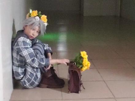 换了个模板换成她了喔
#反校园霸凌 #入殓师 #入殓师cos #盲区cos #ooc致歉