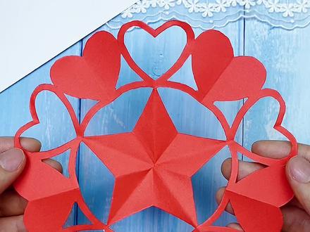 小朋友也能学会的剪纸#建党百年 #兴趣才艺#青少年成长手册 @抖音青少年 #知识创作人 动动小手指一起学起来吧