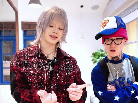 久违的WHOOSIS SHOPPING回归,本期的嘉宾是@极品贵公子 #WHOOSIS #极品贵公子