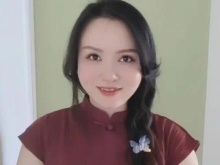 四年级的解方程题型其实并不难
跟着老师学会好的方法
一步一个脚印
多练习多理会就一定会有进步!
##每天学习一点点 #知识分享 #数学解题技巧 #涨知识 #必考考点 #数学思维 #小学数学 #数学知识讲解 #期末复习 #解方程 #解方程技巧 #解方程应用题 #解方程易错题 @DOU+小助手