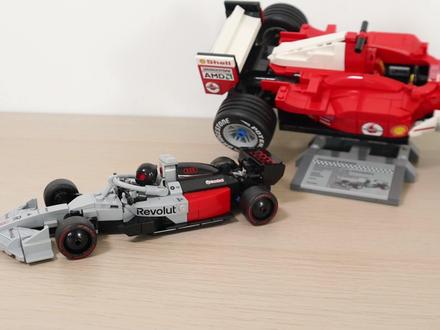 开箱上手乐高最新F1赛车:77259 Audi Revolut F1车队 R26,精准还原26年赛季F1车型的变化!#乐高 #抖音ACG新春会 #乐高F1车迷太拼了 #F1 #手办模玩
这是乐高史上首次推出同赛季最新涂装的F1赛车,和奥迪F1车队的新车同步,完全跟上赛道节奏。
整车线条、配色、尾翼、LOGO细节和车型变化都极致还原,把玩+展示都很合适。