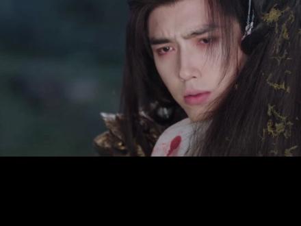 “此刻贺思慕肆意而疯狂的笑意,像极了死神降临时的嘲讽!” #白日提灯 #迪丽热巴 #陈飞宇 #贺思慕段胥