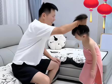 女儿的过年发型这样扎,简单好看又喜庆!#新年发型#过年发型 #公主头#汉服发型