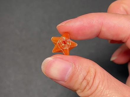 吸管超级幸运星 还有人折这种吸管超级幸运星吗?#手工diy #折纸 #星星 #幸运星