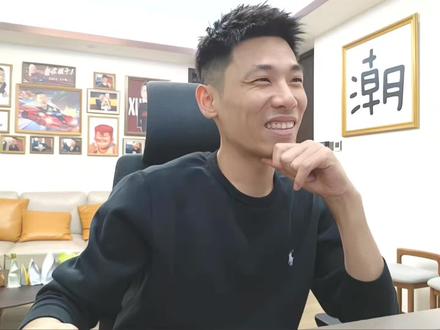 宝哥老毛病颈椎头晕又开始了@旭旭宝宝 #旭旭宝宝 #旭旭宝宝传媒 #大马猴