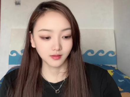 李荣浩单依纯因这首歌闹不愉快,可想当时单依纯这版本的李白多敢改。#单依纯 #李白 #零基础学唱歌 #真实生活分享计划 #小鱼老师歌曲技巧分析