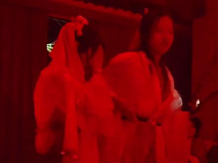 祁夜还是太小卡拉米了,#剧本杀 #青白 🆘🆘🆘强剧透注意!!!没打过慎点
#魏玉卿 #白怜 真的绷不住了,CP虽然是反串的但是给我体验拉满了,真的满地爬啊,好想找个缝钻进去,能不能不要看到我啊