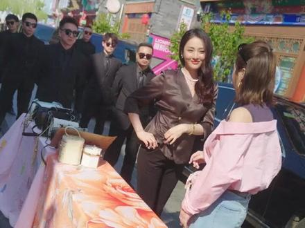 地摊妹替顶百亿债遇霸总 #赤赤的千金日记 #赤手千金闯豪门 #热播短剧