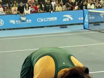 蔷姐不要退役,明年继续打大满贯#全运会 #王蔷 #网球